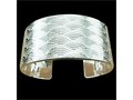 Brede-opvallende-zilveren-armband